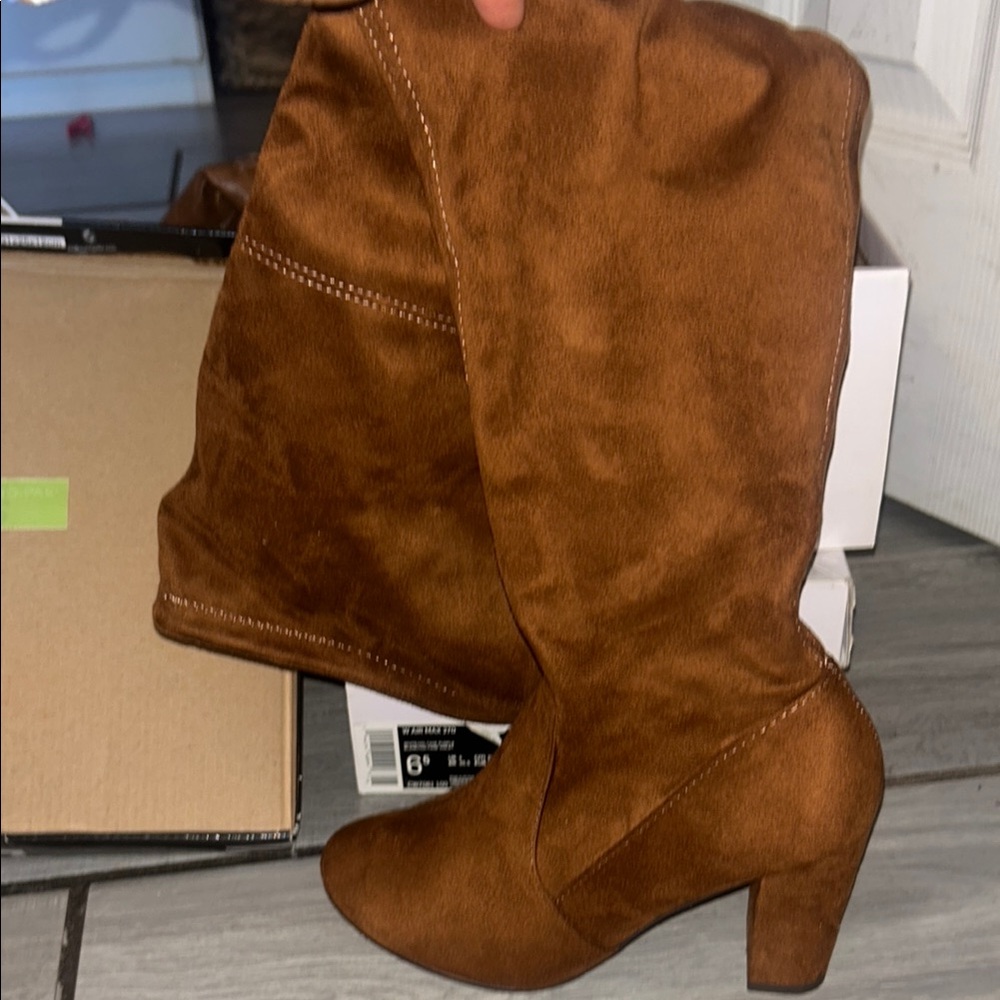 Brown Suede Women's Boots